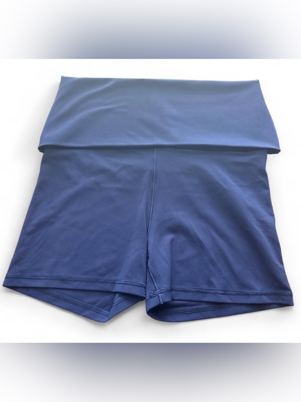 OFFLINE by Aerie Real Me Xtra High Rise 3” Bike Shorts Navy Medium - Picture 2 of 9